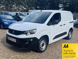 White Used 2023 Peugeot Partner Premium MPV | £9,000 (Super price)