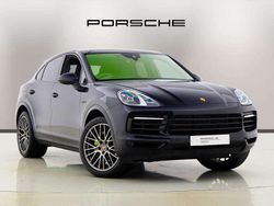 Blue Used 2023 Porsche Cayenne Platinum Edition SUV | £64,990