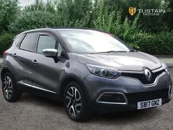Grey Used 2017 Renault Captur Dynamique SUV | £7,999 (Fair price)