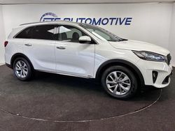White Used 2019 Kia Sorento SUV | £17,690 (Good price)