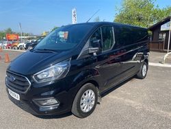 Black Used 2019 Ford Transit Custom Limited Van | £17,994 (Fair price)