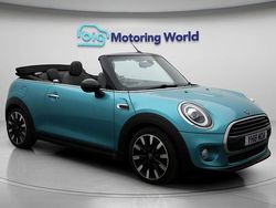 Used 2018 Mini Cooper Hatchback | £12,521 (Fair price)