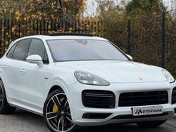 Used 2020 Porsche Cayenne S E-Hybrid SUV | £58,995 (Good price)