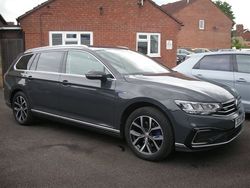 Grey Used 2020 VW Passat GTE Estate | £17,495 (Fair price)