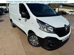White Used 2018 Renault Trafic Business Van | £7,545 (Expensive)