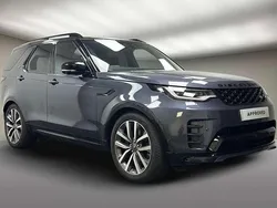 Blue Used 2025 Land Rover Discovery 5 SE Dynamic SUV | £63,450 (Expensive)