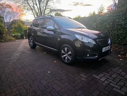 Black Used 2015 Peugeot 2008 Allure SUV | £3,290 (Good price)