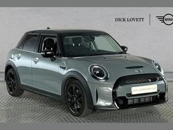 Grey Used 2022 Mini Cooper S Classic Hatchback | £18,950 (Good price)