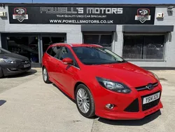 Red Used 2014 Ford Focus Zetec Estate | £5,995 (A bit pricey)