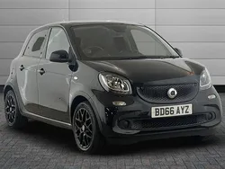 Black Used 2016 Smart ForFour Hatchback | £7,995 (Fair price)