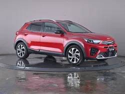 Red Used 2022 Kia Stonic 4 SUV | £15,595 (Fair price)