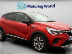Used 2020 Renault Captur Iconic SUV | £11,099 (Fair price)