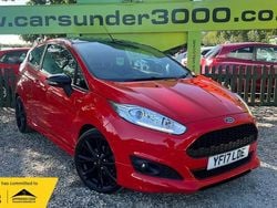 Red Used 2017 Ford Fiesta ST-Line Hatchback | £5,575 (Fair price)