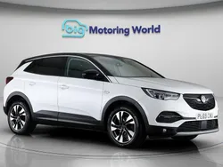 White Used 2020 Vauxhall Grandland X SRi SUV | £11,600 (Good price)