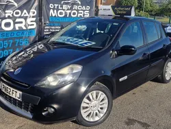 Black Used 2012 Renault Clio IV Expression+ Hatchback | £2,895 (Super price)