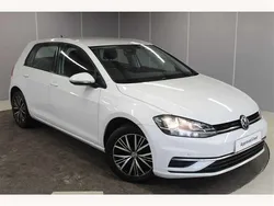 White Used 2017 VW Golf VII SE Hatchback | £9,895 (Fair price)