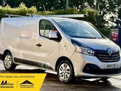 Silver Used 2019 Renault Trafic MPV | £10,990 (Good price)