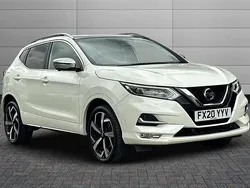White Used 2020 Nissan Qashqai Tekna+ SUV | £16,495 (Fair price)