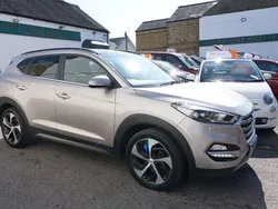 White Used 2017 Hyundai Tucson Premium SE SUV | £13,000 (Fair price)