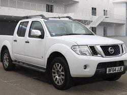 White Used 2014 Nissan Navara Pickup | £5,995 (Good price)