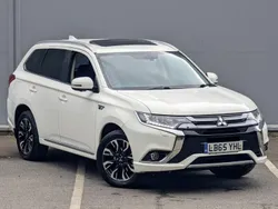 White Used 2016 Mitsubishi Outlander P-HEV Estate | £11,495 (Fair price)