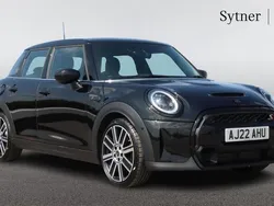Black Used 2022 Mini Cooper S Exclusive Hatchback | £21,750 (Fair price)