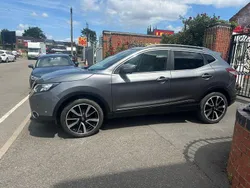 Grey Used 2014 Nissan Qashqai Tekna SUV | £5,995 (Good price)