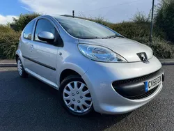 Silver Used 2008 Peugeot 107 Urban Move Hatchback | £1,295 (Good price)