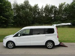 Blue Used 2020 Ford Grand Tourneo Connect Titanium MPV | £17,995 (Fair price)