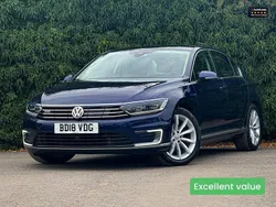 Blue Used 2018 VW Passat Advance Sedan | £16,995 (Expensive)