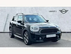Black Used 2021 Mini Cooper Countryman Exclusive SUV | £21,475 (A bit pricey)