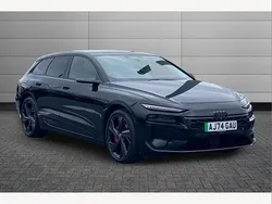 Black Used 2025 Audi e-tron Performance SUV | £60,495