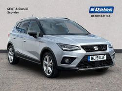 Urban silver / midnight black Used 2019 Seat Arona FR SUV | £10,750 (Expensive)