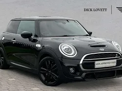 Midnight black Used 2020 Mini Cooper S Sport Hatchback | £17,655 (Fair price)