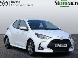 Used 2024 Toyota Yaris Hybrid | £19,000 (Fair price)