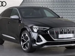 Black Used 2022 Audi e-tron Sportback Advanced SUV | £38,545 (Fair price)
