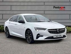 White Used 2021 Vauxhall Insignia Ultimate Hatchback | £16,450 (Fair price)