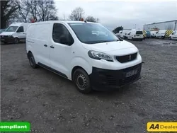 White Used 2020 Peugeot Expert S Van | £11,399 (Fair price)