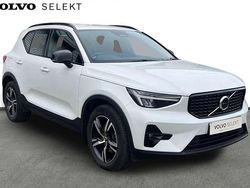 White Used 2022 Volvo XC40 Plus SUV | £27,750 (Fair price)