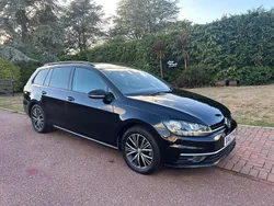 Black Used 2017 VW Golf VII SE Estate | £7,490 (Fair price)
