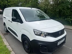 White Used 2022 Peugeot Partner Premium MPV | £9,995 (Fair price)