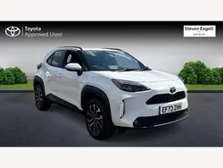 White Used 2024 Toyota Yaris Hybrid Design Hatchback | £22,217 (Expensive)