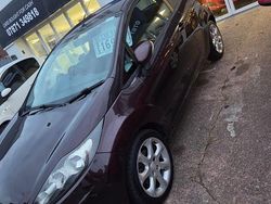 Red Used 2008 Ford Fiesta Style Hatchback | £1,495 (Fair price)