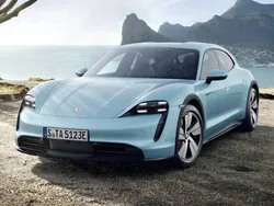 Frozen blue metallic Used 2023 Porsche Taycan 4S Cross Turismo Sedan | £61,845 (Fair price)
