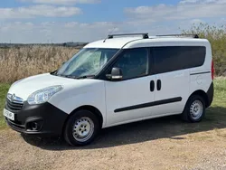 White Used 2018 Vauxhall Combo MPV | £4,995 (Expensive)