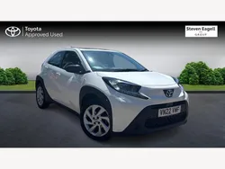 White Used 2022 Toyota Aygo PURE Hatchback | £11,146 (Fair price)