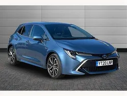 Denim blue Used 2020 Toyota Corolla Hatchback | £17,570 (Fair price)