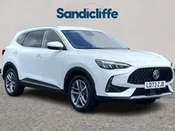 Solid white pearl Used 2024 MG HS Trophy SUV | £17,808 (Good price)