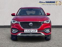 Red Used 2022 MG HS Excite SUV | £13,399 (Fair price)