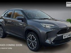 Used 2025 Toyota Yaris Hybrid Estate | £24,721 (Fair price)